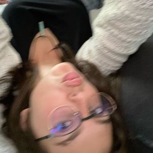 Meet your Posher, Remy